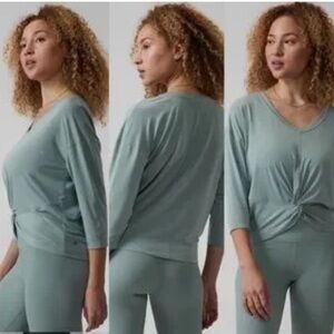 Athleta Embody Twist Front-Lightweight